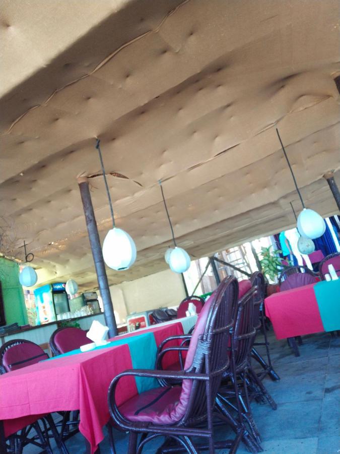 Papillon Beach Huts Hotel Палолем Екстериор снимка
